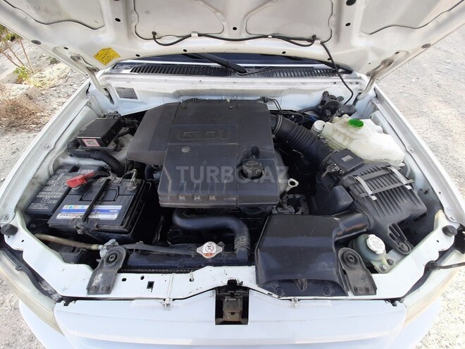 Mitsubishi Pajero io 2000, 270,000 km - 2.0 l - Bakı