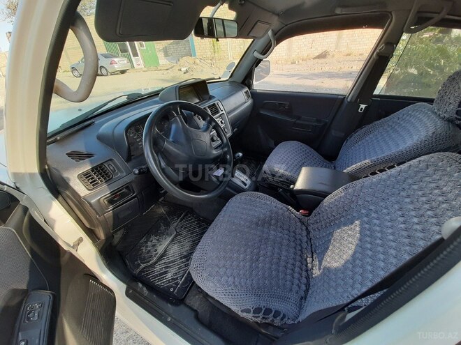 Mitsubishi Pajero io 2000, 270,000 km - 2.0 l - Bakı