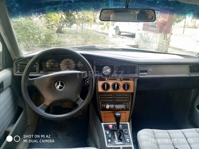 Mercedes 190 1991, 650,000 km - 2.0 l - Mingəçevir