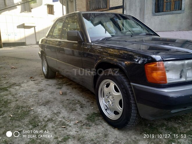 Mercedes 190 1991, 650,000 km - 2.0 l - Mingəçevir