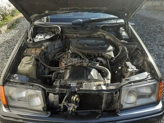 Mercedes E 200 1992, 445,000 km - 2.0 l - Quba