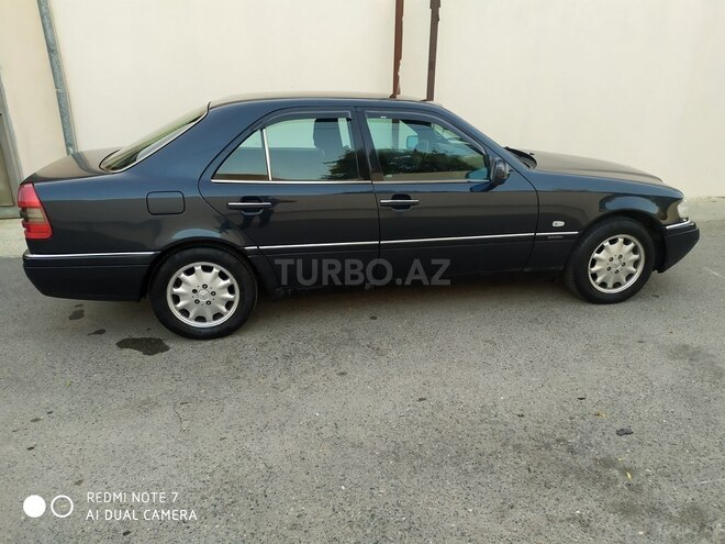 Mercedes C 220 1996, 244,000 km - 2.2 l - Bakı