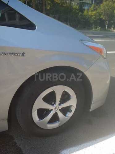 Toyota Prius 2014, 124,000 km - 1.8 л - Bakı