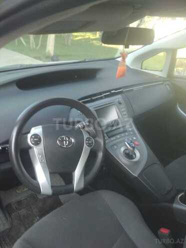 Toyota Prius 2014, 124,000 km - 1.8 л - Bakı