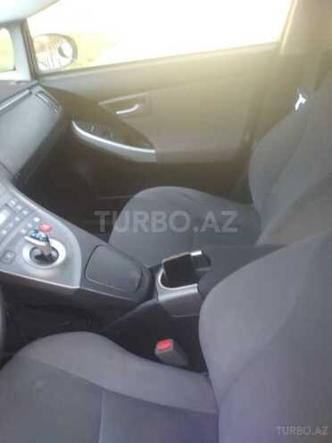 Toyota Prius 2014, 124,000 km - 1.8 л - Bakı