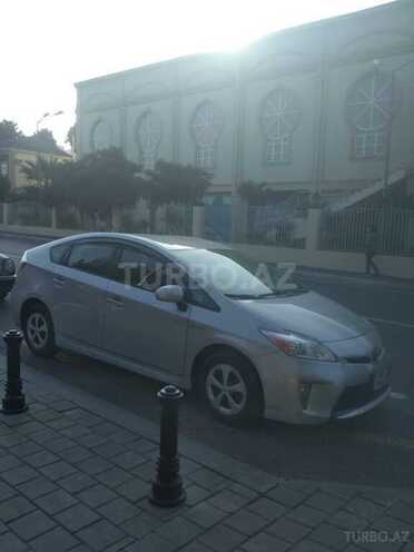 Toyota Prius 2014, 124,000 km - 1.8 л - Bakı