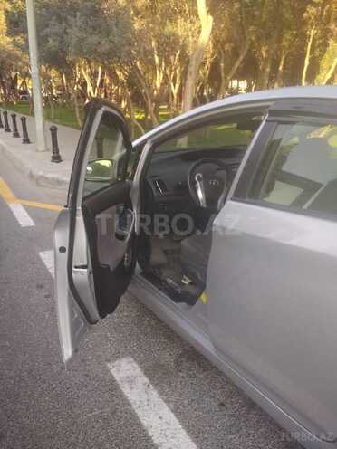 Toyota Prius 2014, 124,000 km - 1.8 л - Bakı