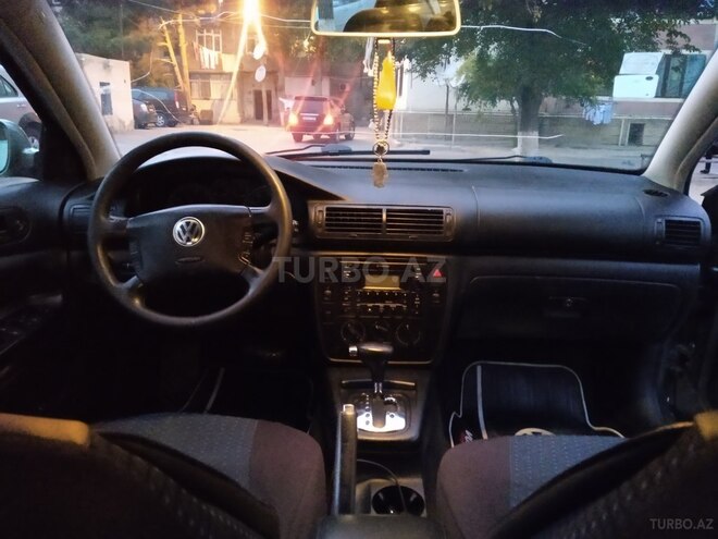 Volkswagen Passat 2001, 181,607 km - 1.8 л - Sumqayıt