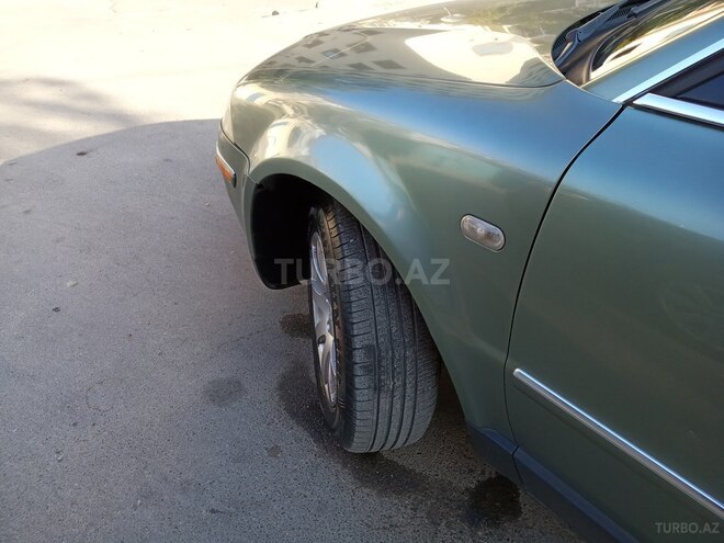 Volkswagen Passat 2001, 181,607 km - 1.8 л - Sumqayıt
