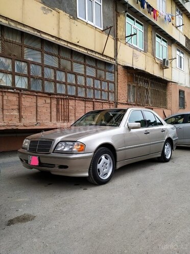 Mercedes C 230 1997, 248,000 km - 2.3 l - Bakı