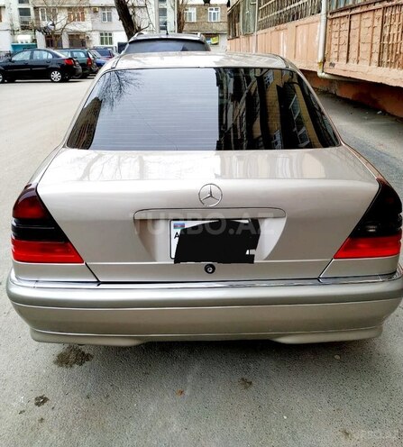 Mercedes C 230 1997, 248,000 km - 2.3 l - Bakı