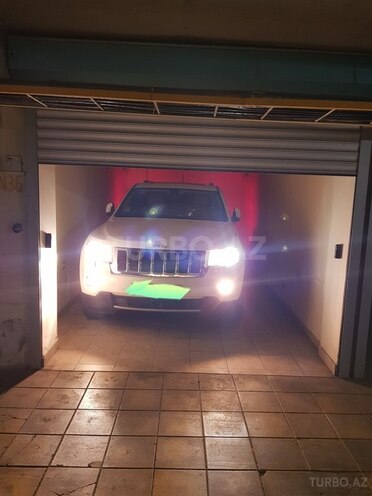 Jeep Grand Cherokee 2012, 185,000 km - 3.6 л - Bakı