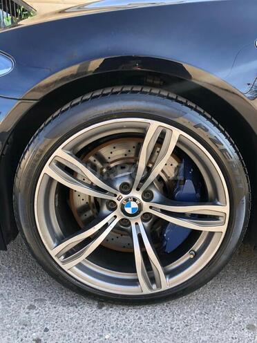BMW M5 2012, 138,000 km - 4.4 л - Bakı