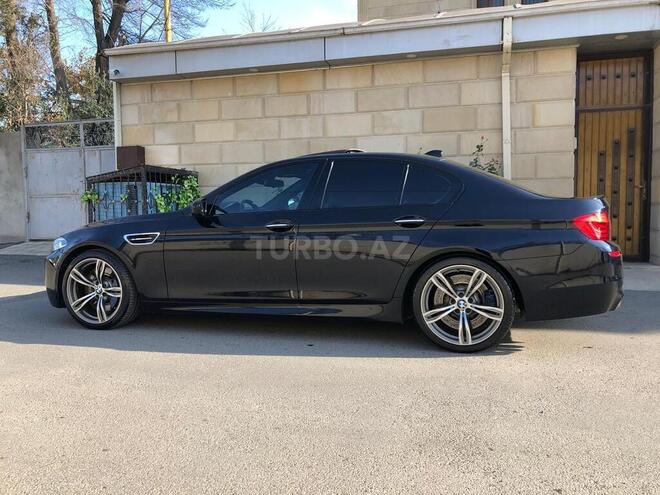 BMW M5 2012, 138,000 km - 4.4 л - Bakı