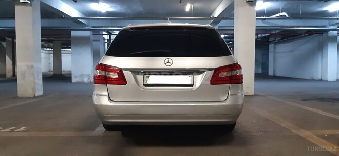 Mercedes E 220 2010, 290,000 km - 2.2 l - Bakı