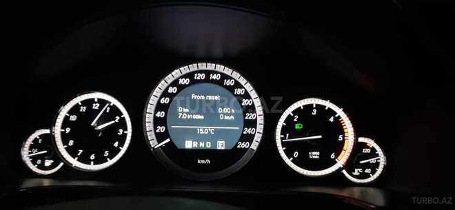 Mercedes E 220 2010, 290,000 km - 2.2 l - Bakı