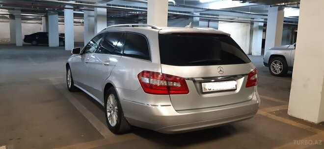Mercedes E 220 2010, 290,000 km - 2.2 l - Bakı