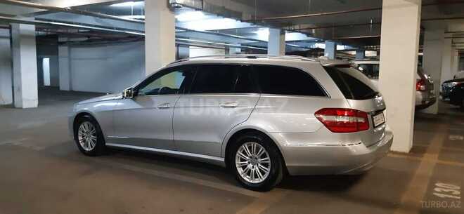 Mercedes E 220 2010, 290,000 km - 2.2 l - Bakı
