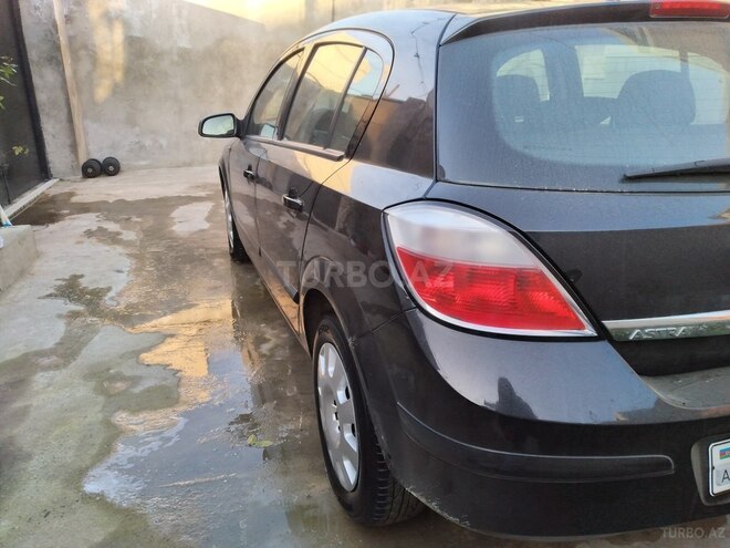 Opel Astra 2006, 200,100 km - 1.3 л - Bakı