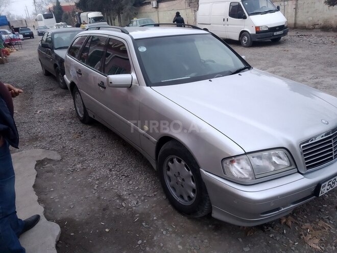 Mercedes C 240 2000, 383,000 km - 2.6 l - Bərdə
