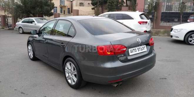 Volkswagen Passat 2014, 1,236 km - 0.5 l - Quba