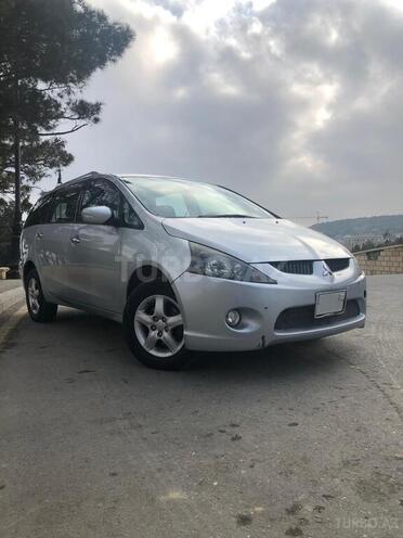 Mitsubishi Grandis 2005, 170,000 km - 0.3 l - Bakı