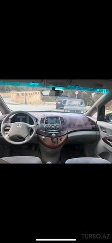 Mitsubishi Grandis 2005, 170,000 km - 0.3 l - Bakı