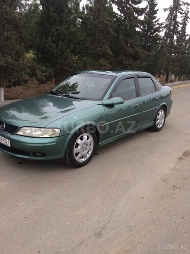 Opel Vectra 1999, 270,000 km - 2.0 л - Şirvan