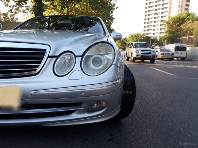 Mercedes E 320 2004, 424,000 km - 3.2 l - Bakı