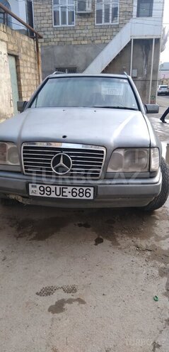 Mercedes E 250 1990, 400,000 km - 2.5 l - Bakı