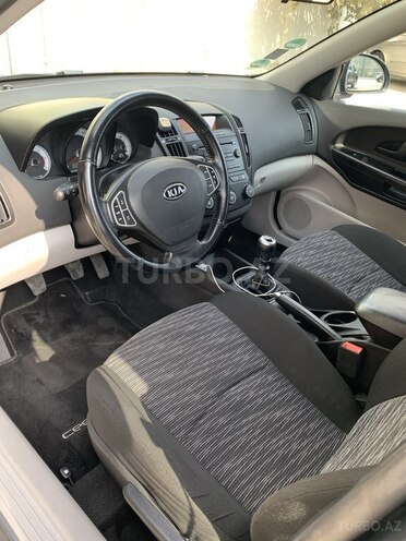 Kia Ceed 2007, 260,000 km - 0.1 l - Bakı
