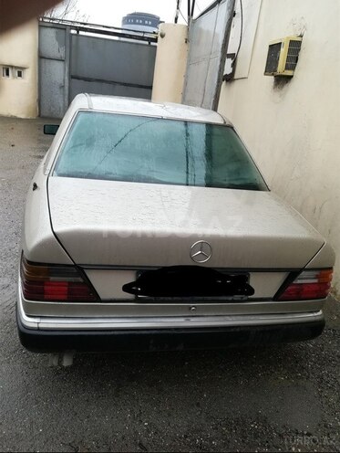 Mercedes E 300 1990, 550,000 km - 0.3 л - Bakı