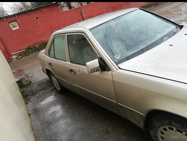 Mercedes E 300 1990, 550,000 km - 0.3 л - Bakı