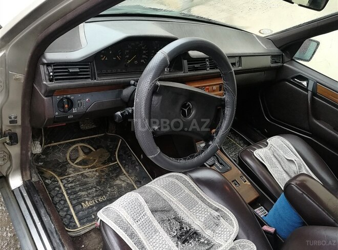 Mercedes E 300 1990, 550,000 km - 0.3 л - Bakı