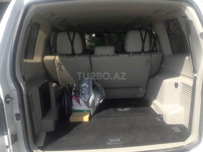 Mitsubishi Pajero 2011, 311,000 km - 3.8 l - Bakı