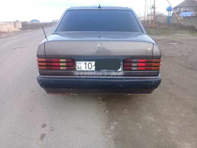 Mercedes 190 1992, 111,111 km - 2.3 l - Neftçala