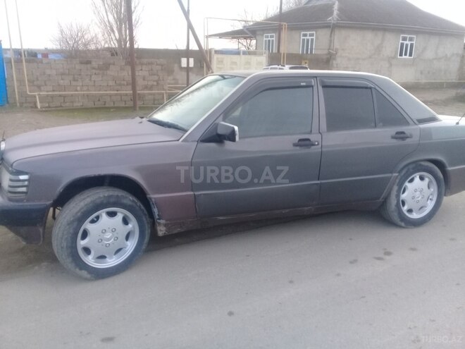 Mercedes 190 1992, 111,111 km - 2.3 l - Neftçala