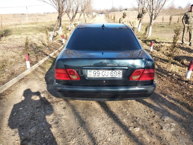 Mercedes E 220 1998, 576,000 km - 2.2 л - Tərtər