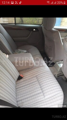 Mercedes E 220 1992, 443,116 km - 2.2 l - Bakı
