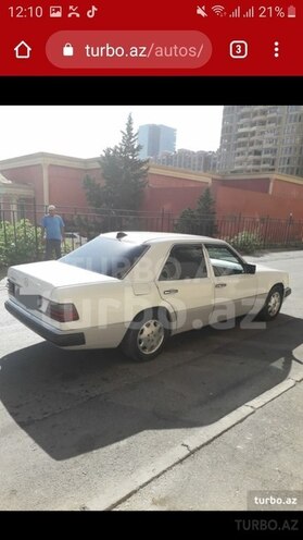 Mercedes E 220 1992, 443,116 km - 2.2 l - Bakı