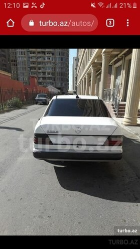 Mercedes E 220 1992, 443,116 km - 2.2 l - Bakı