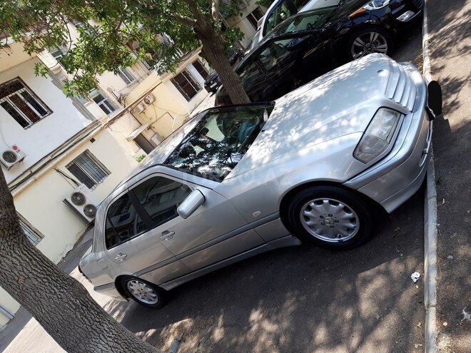 Mercedes C 180 1997, 391,000 km - 1.8 l - Bakı