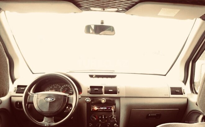 Ford Tourneo Connect 2003, 394,831 km - 0.2 l - Bakı