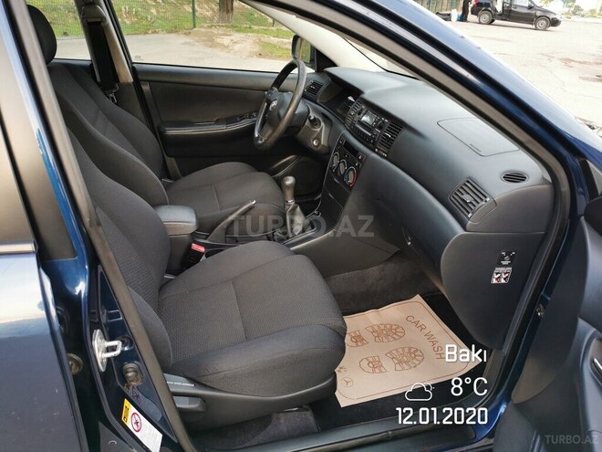 Toyota Corolla 2006, 230,000 km - 1.4 л - Bakı