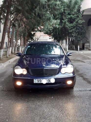 Mercedes C 220 2001, 265,800 km - 2.2 l - Bakı