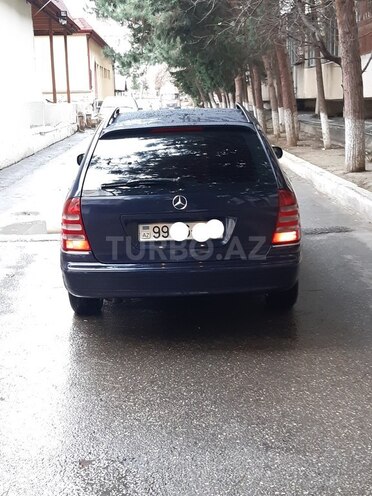 Mercedes C 220 2001, 265,800 km - 2.2 l - Bakı