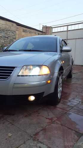 Volkswagen Passat 2002, 289,000 km - 1.8 л - Gəncə