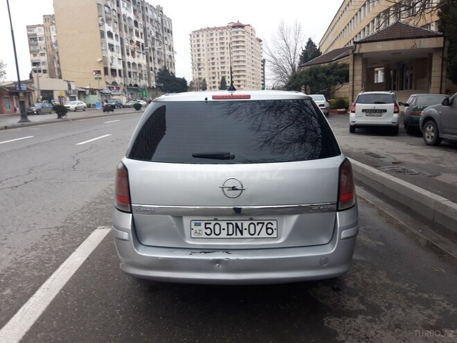Opel Astra 2005, 176,000 km - 1.9 l - Bakı