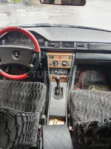 Mercedes E 230 1988, 362,236 km - 2.3 л - Bakı
