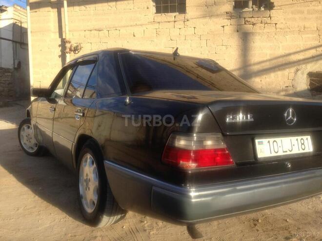 Mercedes E 230 1990, 380,500 km - 2.3 l - Bakı